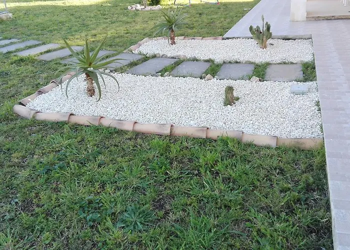 La Casa Delle Farfalle Bed and breakfast Syracuse